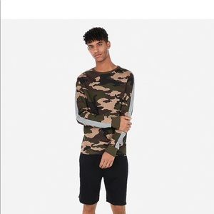 Express Camo Long sleeve T